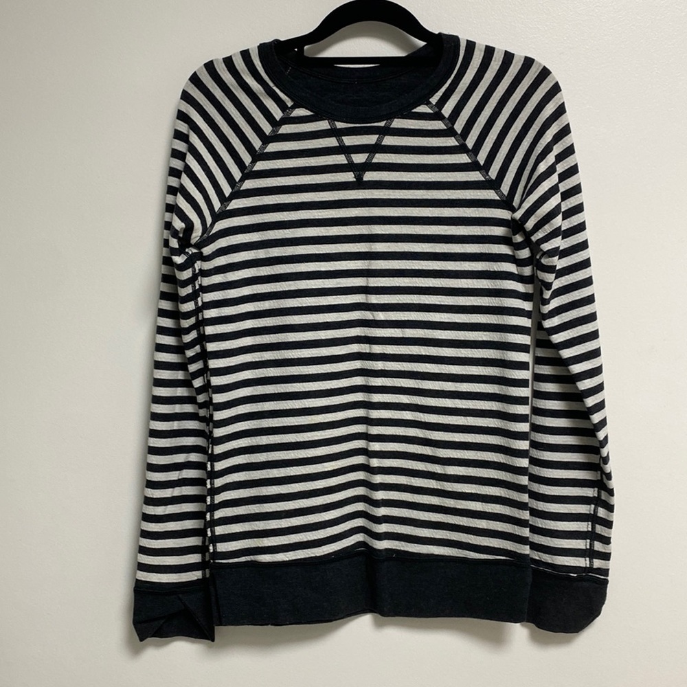 Lululemon reversible sweater